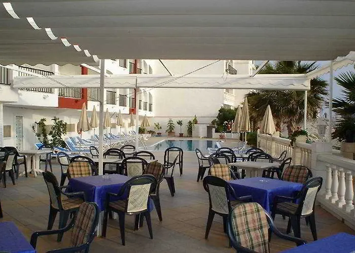 Отель Sercotel Perla Marina 4*